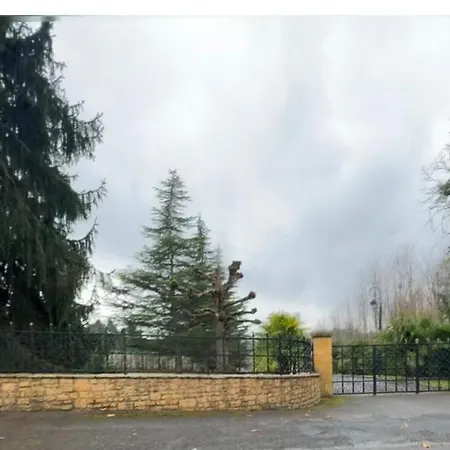 1 A 4 Personnes, Piscine, Jacuzzi, Sauna, Fitness, Parking