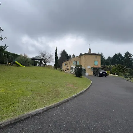 1 A 4 Personnes, Piscine, Jacuzzi, Sauna, Fitness, Parking